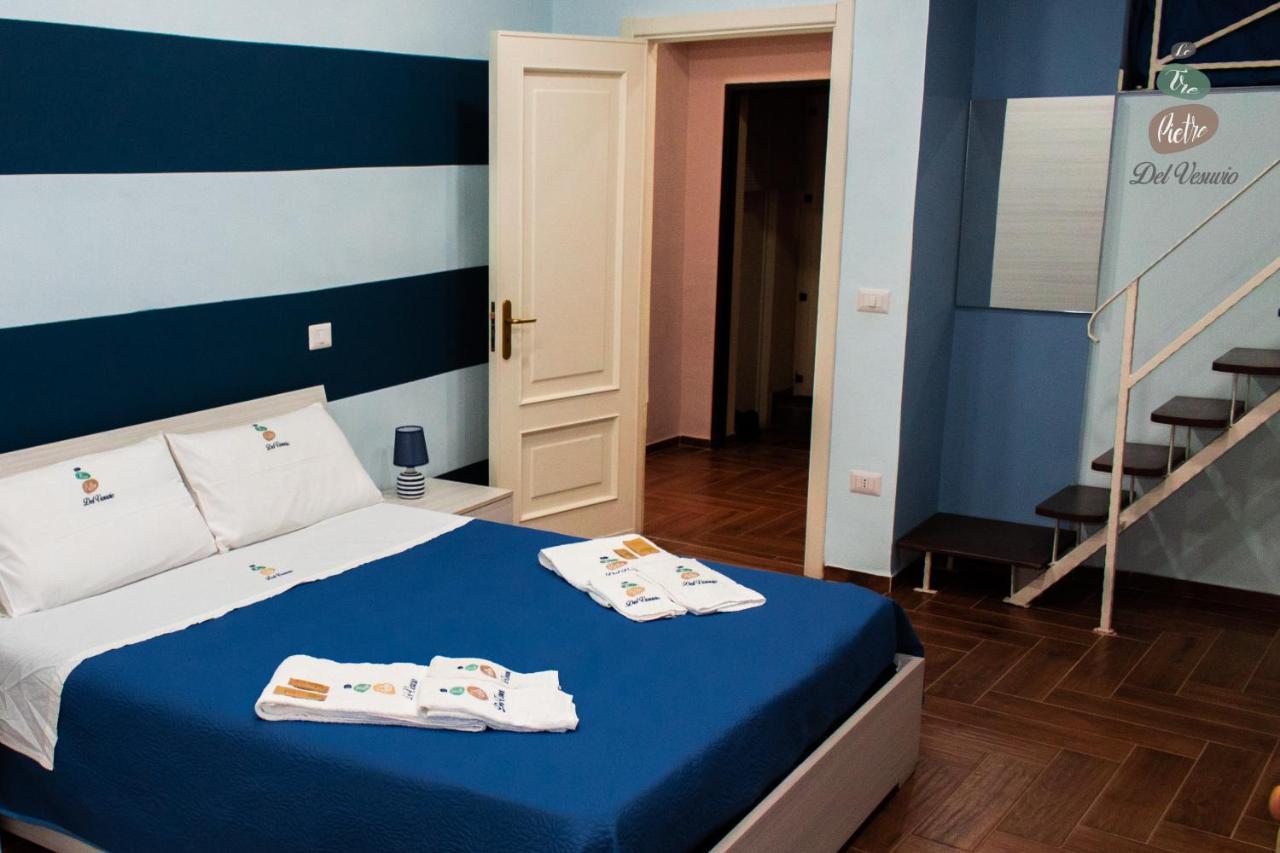 Le Tre Pietre Del Vesuvio Apartment Pompei Bagian luar foto