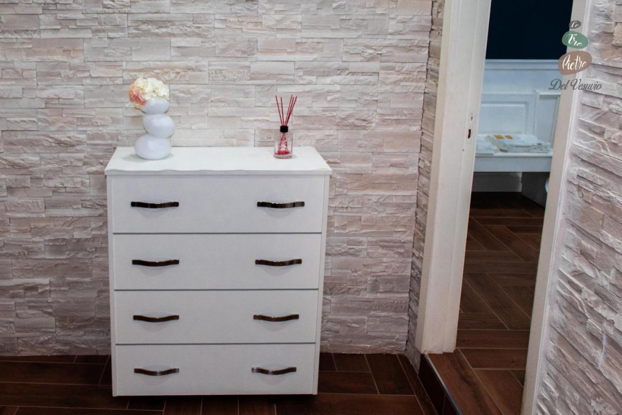 Le Tre Pietre Del Vesuvio Apartment Pompei Bagian luar foto