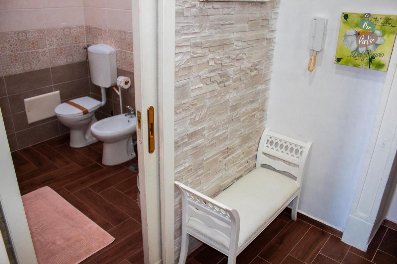 Le Tre Pietre Del Vesuvio Apartment Pompei Bagian luar foto