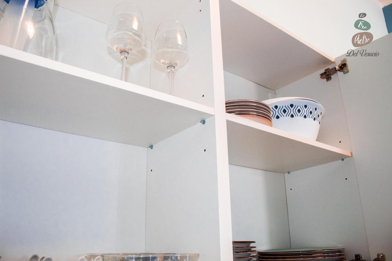 Le Tre Pietre Del Vesuvio Apartment Pompei Bagian luar foto